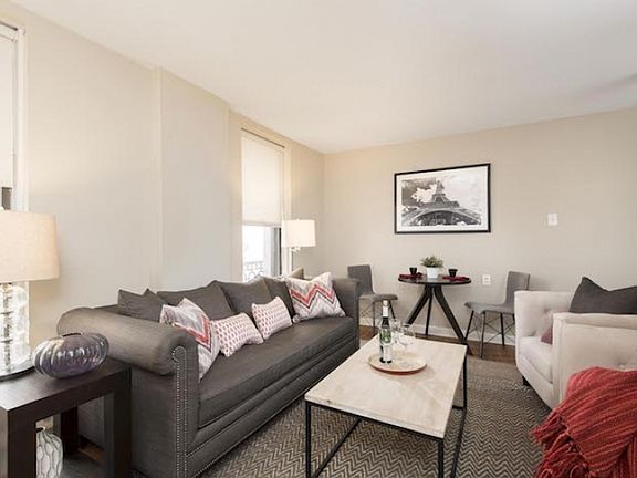 2nd image of 203 S 13th St #2-1