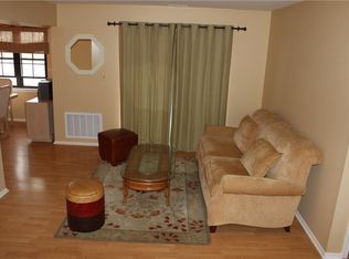 247B Alpine Way, Woodbridge, NJ 07095