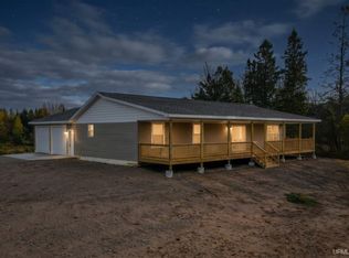 8132 School 16th Rd, Rapid River, MI 49878