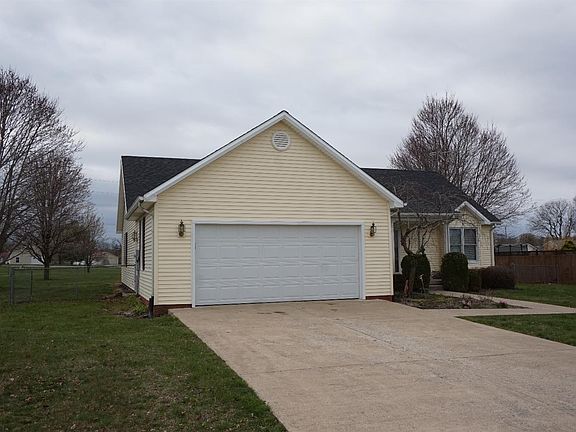 2nd image of 108 Settlers Way