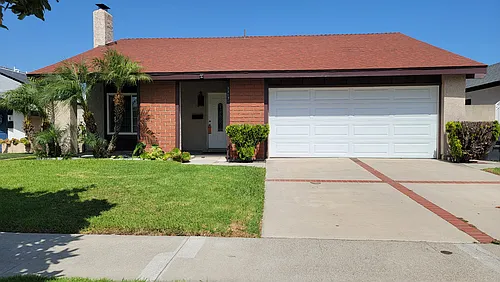 3317 S Towner St Photo 1