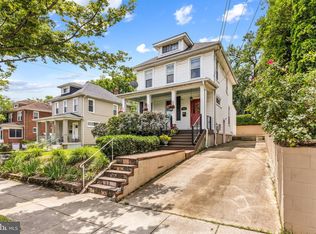 3010 26th St NE, Washington, DC 20018