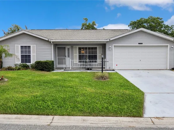 5030 El Destino Dr, Leesburg, FL 34748