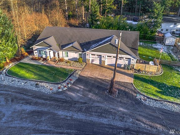 2nd image of 14903 74th Ave E