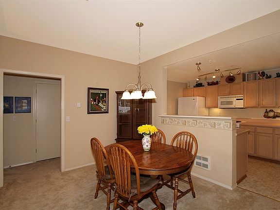 5th image of 22519 SE 38th Ter