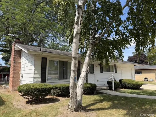 1929 Oxford St, Saginaw, MI 48602