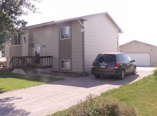 1713 Pennington St, Rapid City, SD 57703