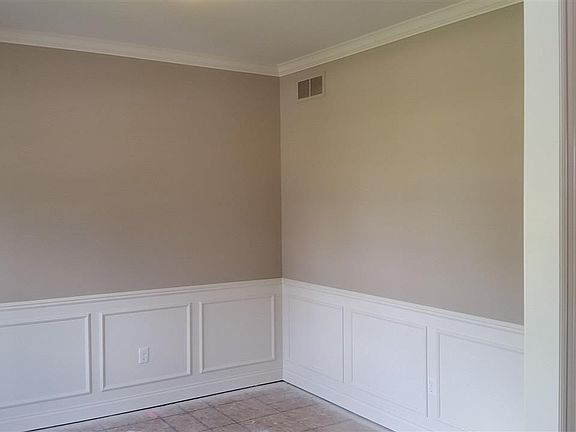 3rd image of 53930 Connor Dr