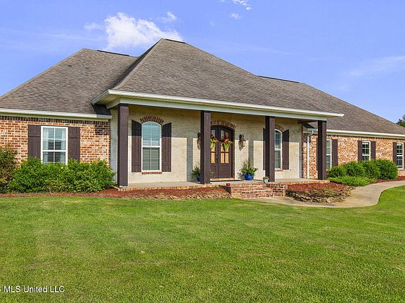 2nd image of 712 Leesburg Rd