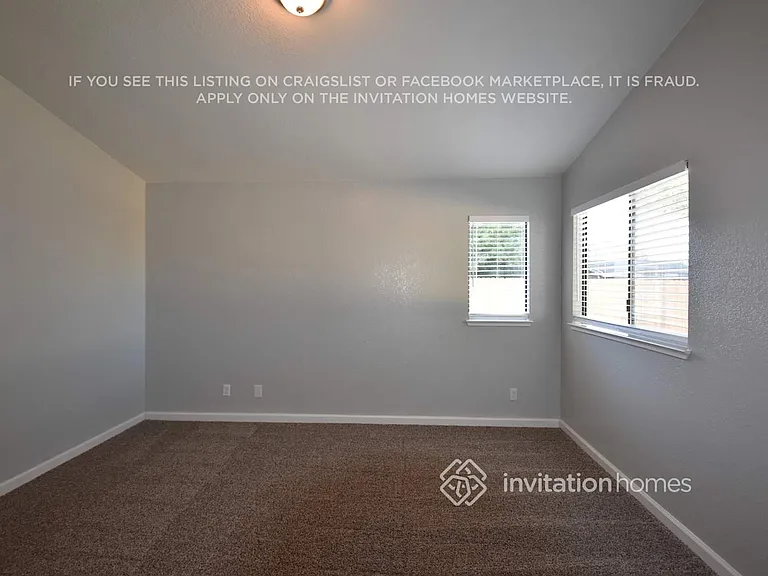 1247 Crescendo Dr — Photo 14