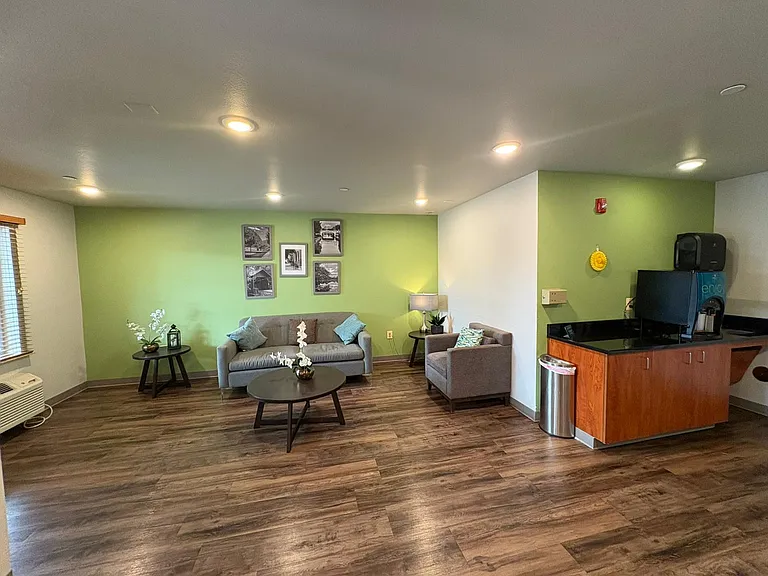 341 Ballenger Center Dr #111 — Photo 4