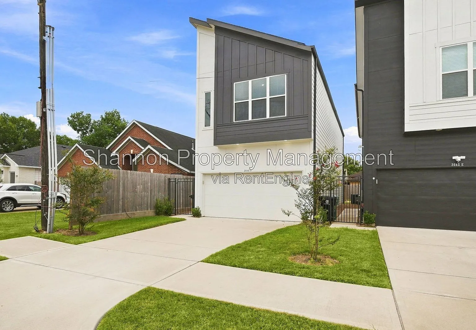 3 bed, 2.5 bath, 2300 sqft, $2,300 — Photo 1
