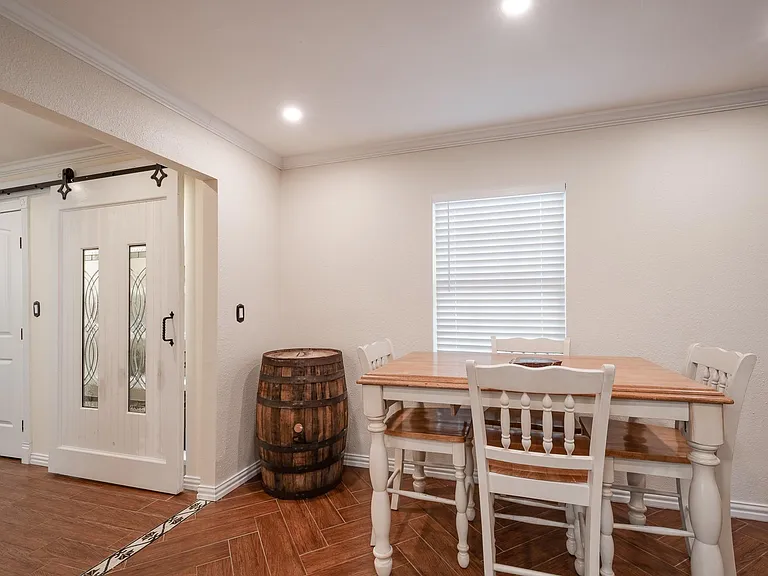 11620 Fostoria Rd — Photo 24