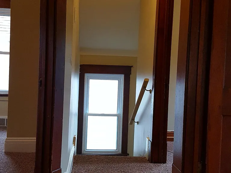 1629 Poplar St — Photo 22