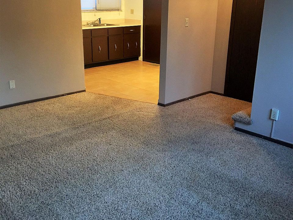 2nd image of 3629-B N Leroy Ave