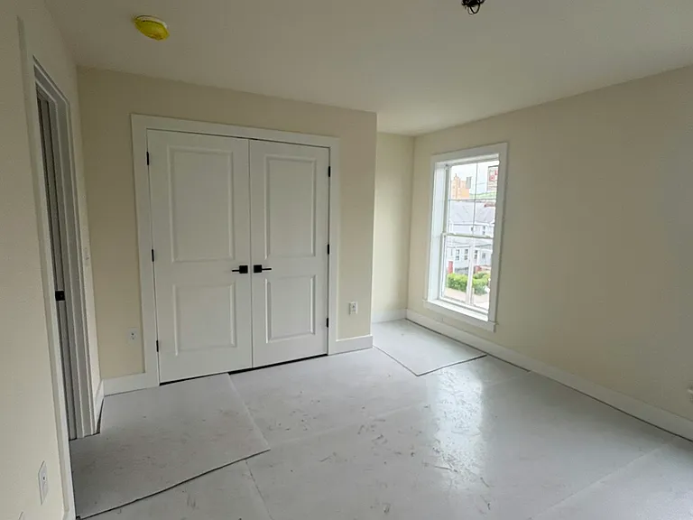 216 Hull Ave #1 — Photo 32