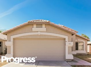 937 E Whitten St, Chandler, AZ 85225