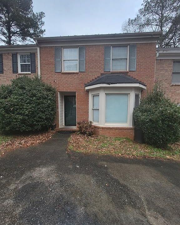 1st image of 1785 Twin Brooks Dr SE