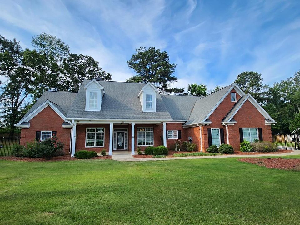 300 Pecan Ct, Mcdonough, Ga 30252 