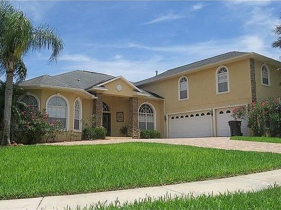 2nd image of 501 Planters Wood Ct