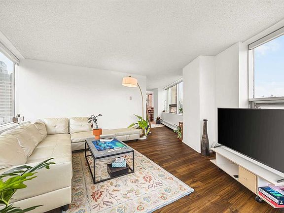 3rd image of 128 N 2nd Ave SE #506