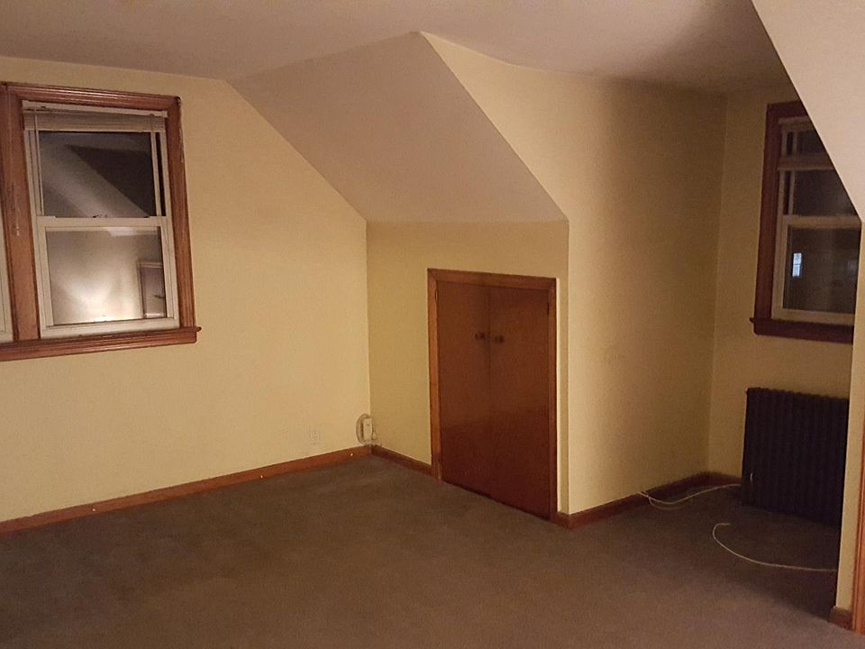 2nd image of 29 Bryson Ave