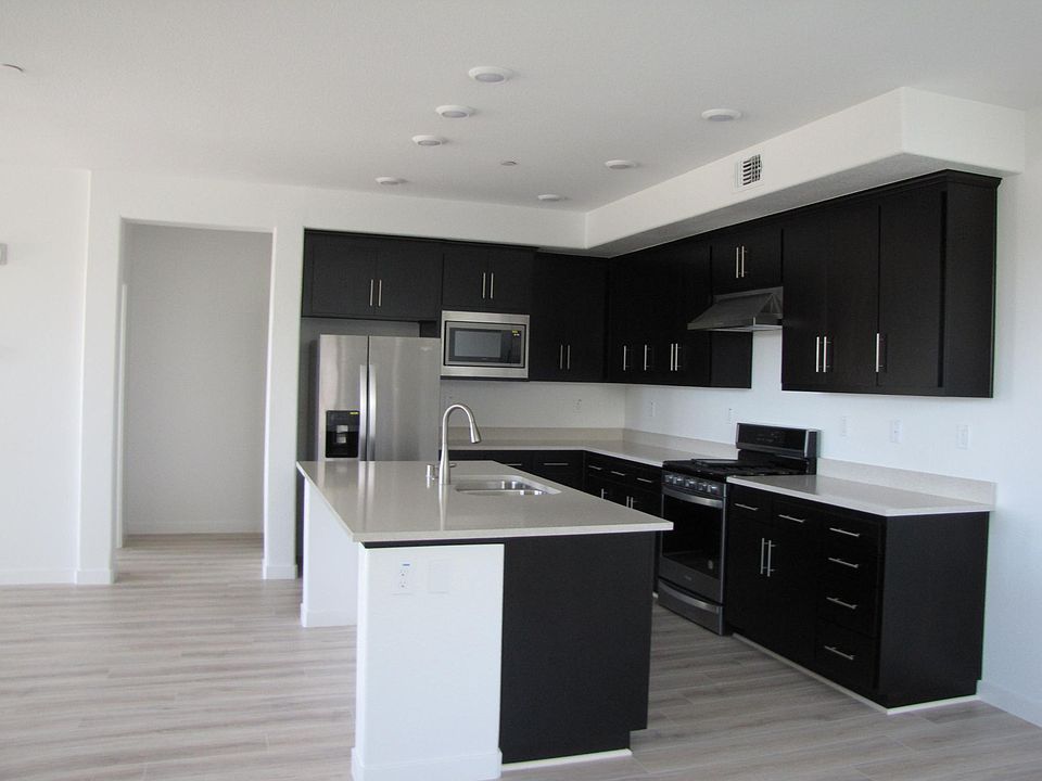 1st image of 1899 Dobbin Dr