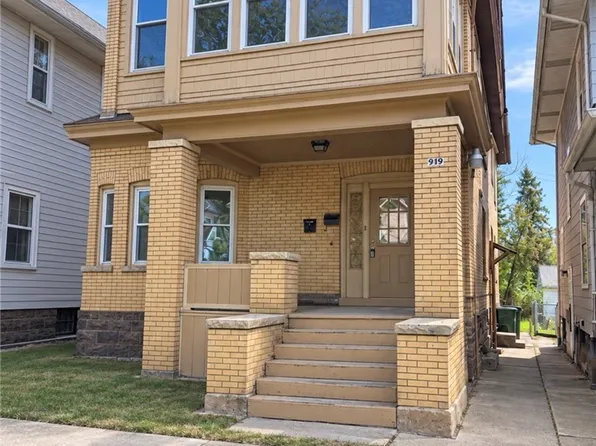 919 Ferry Ave, Niagara Falls, NY 14301