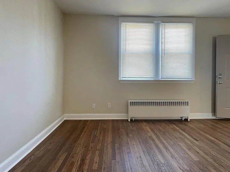 5156 D St #2 — Photo 12