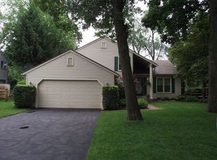 6865 Ramblehurst Rd, Sylvania, OH 43560