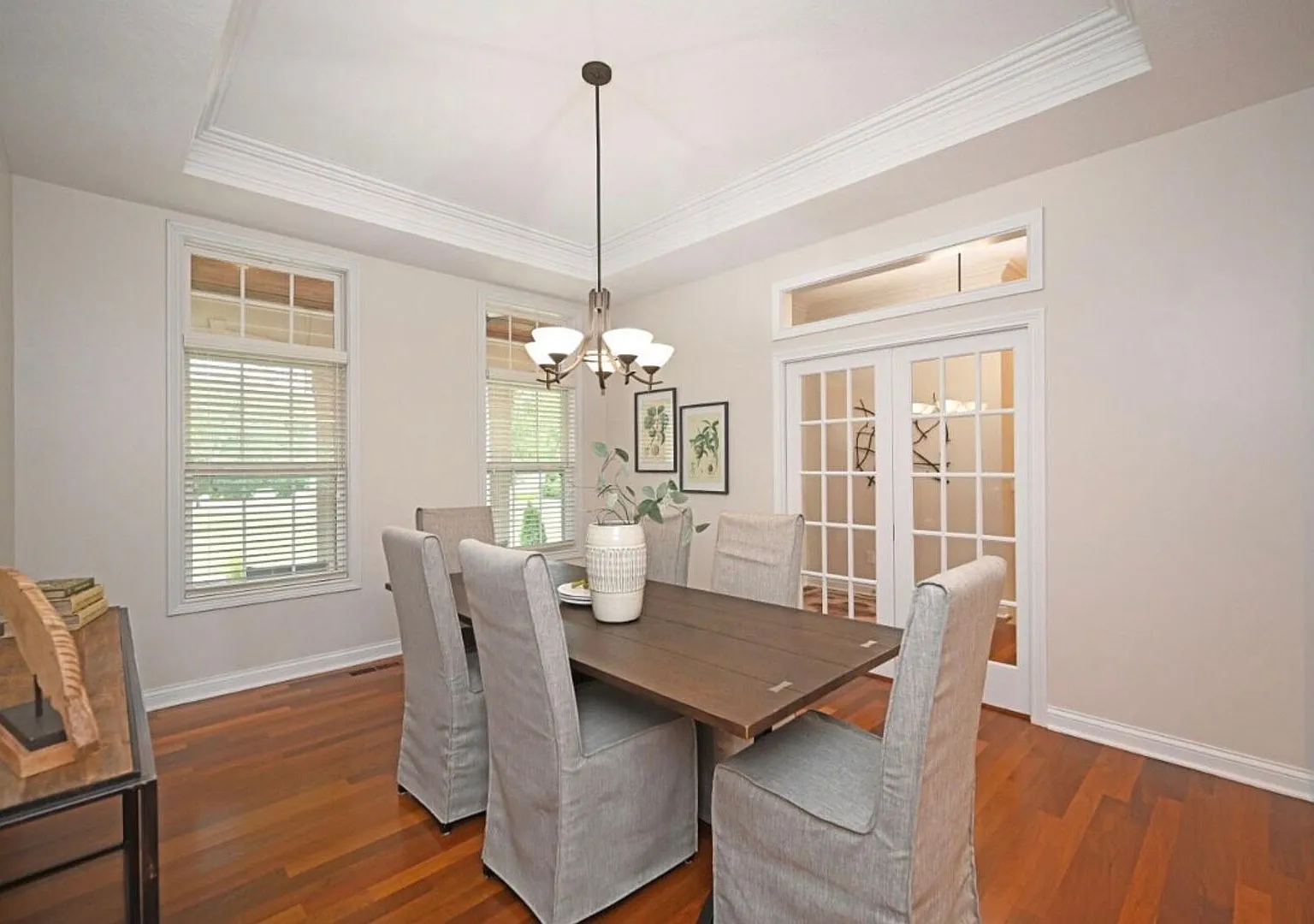 3-bedroom House on 1.9 Acres Lot — Photo 4
