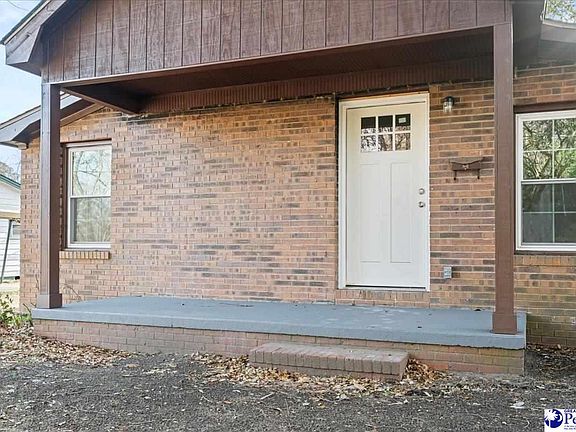 4th image of 32 Roddy St