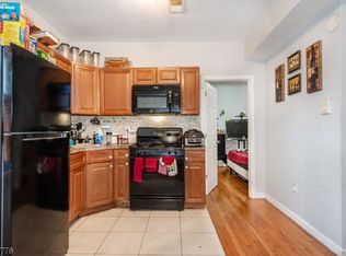 417 15Th Ave, Newark City, NJ 07103