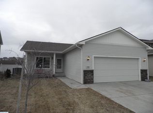 1344 SW Lost Trail Dr, Pullman, WA 99163