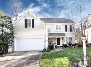 6748 Allness Glen Ln, Charlotte, NC 28269