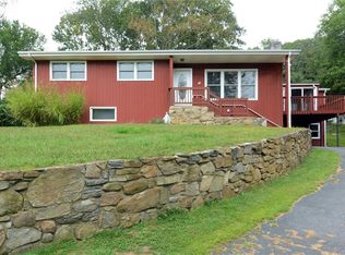 44 Potter Hill Rd, Westerly, RI 02891