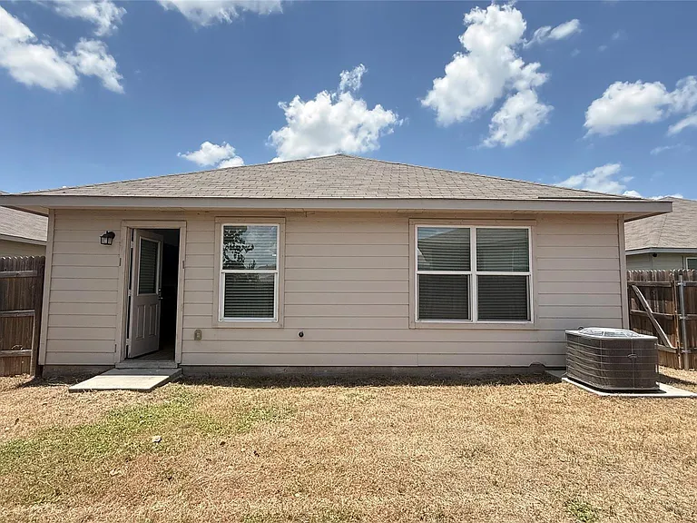 3503 Batson Dr — Photo 18