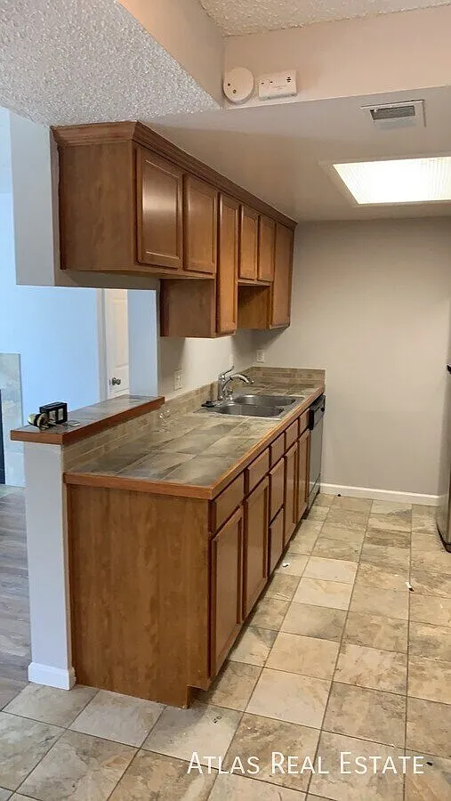 851 S Uravan Ct — Photo 4