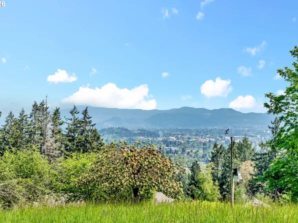 2244 Lasater Blvd, Eugene, OR 97405