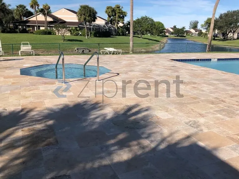 5140 NW 11th Dr — Photo 37