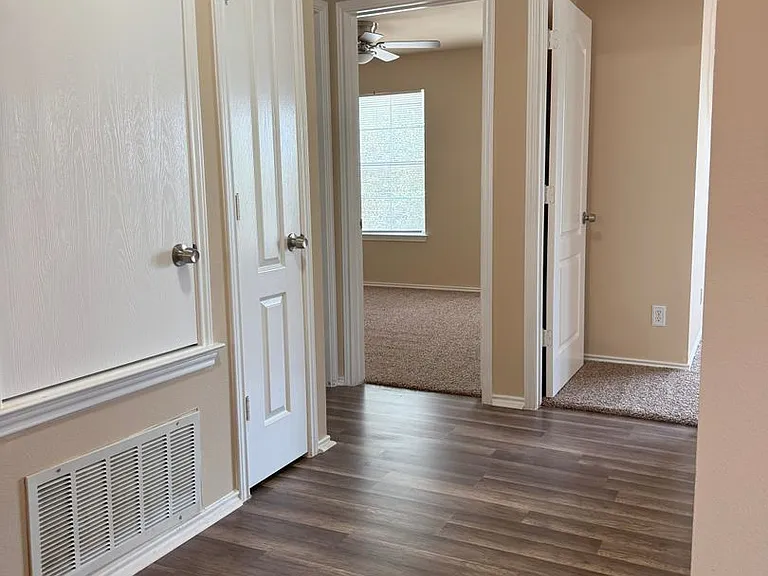 9061 Clearwood Path — Photo 12
