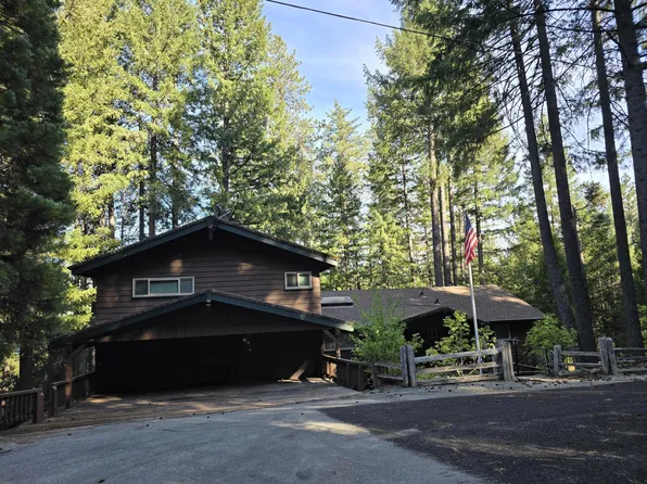 380 N Lakeview Dr, Trinity Center, CA 96091