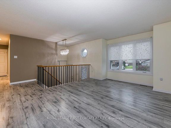 4th image of 1078 Balsam Rd