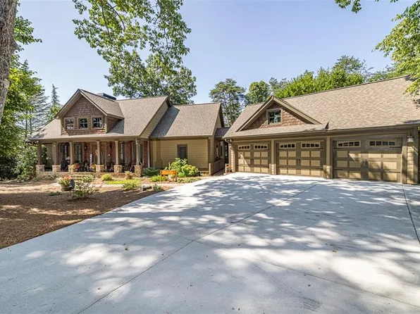225 Bobcat Ridge Dr, Jasper, GA 30143