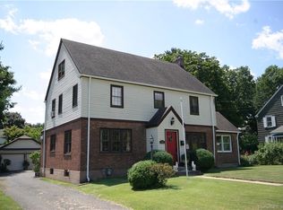 198 Clearfield Rd, Wethersfield, CT 06109