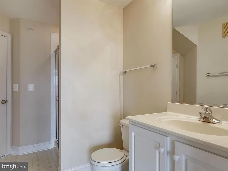 12828 Clarksburg Square Rd #302 — Photo 9
