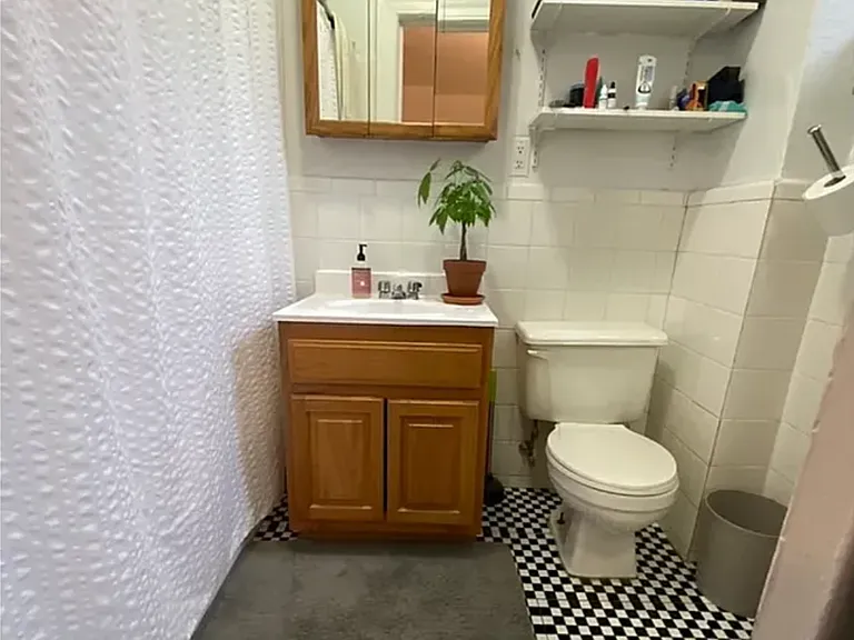 309 W 109th St #2H — Photo 8