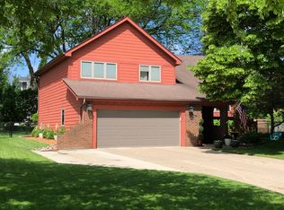 4212 Patricia Dr, Urbandale, IA 50322