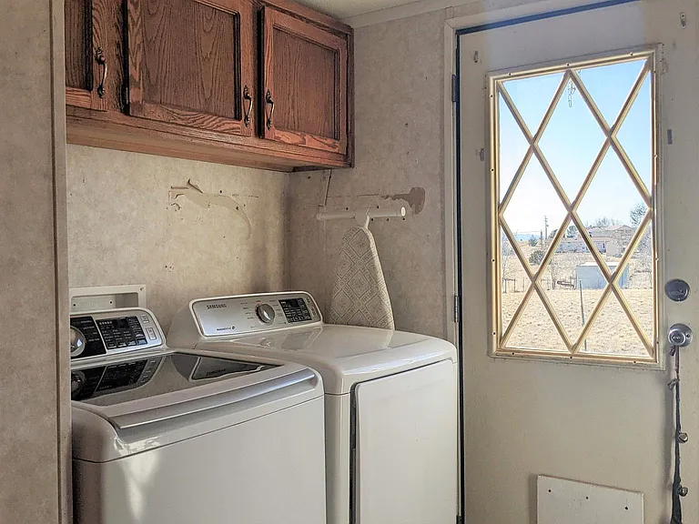 2845 W Miller Dr — Photo 11