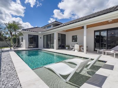 10940 Haydn Drive, Boca Raton, FL, 33498